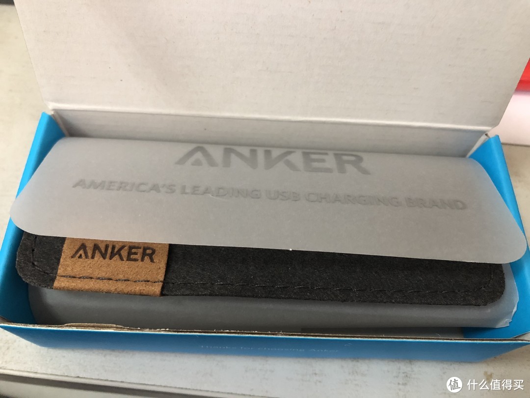 红色系的吸睛款--anker iphone 手机充电线评测