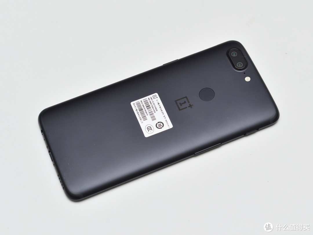 简单即美 OnePlus 5T手机体验