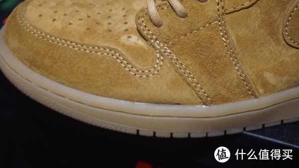 #晒单大赛#入手了一双耐克的大黄靴 AIR JORDAN 1 RETRO HIGH OG WHEAT