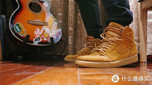 #晒单大赛#入手了一双耐克的大黄靴 AIR JORDAN 1 RETRO HIGH OG WHEAT