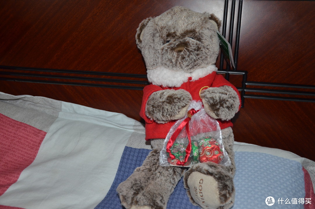 儿子的第一个圣诞节礼物-Godiva小熊及巧克力