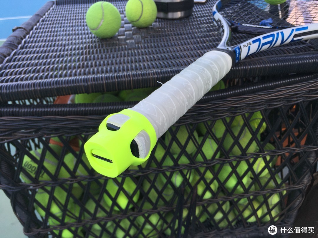 给网球拍戴的“手环”——ZEPP Tennis 2 网球传感器