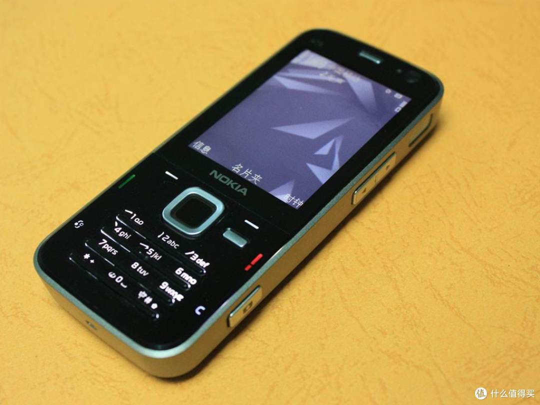 再度拿起诺基亚诺基亚nokia7黑色版轻度体验