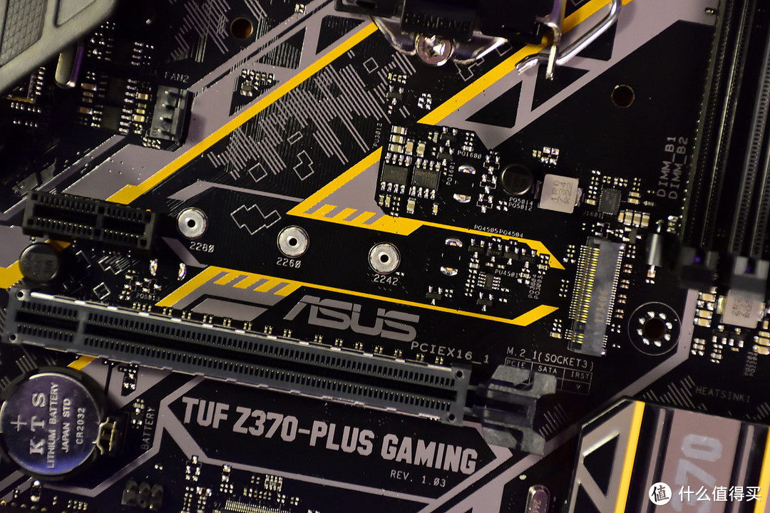 又一经典系列遭RGB攻陷—ASUS 华硕 TUF Z370-PLUS GAMING 主板 开箱测试