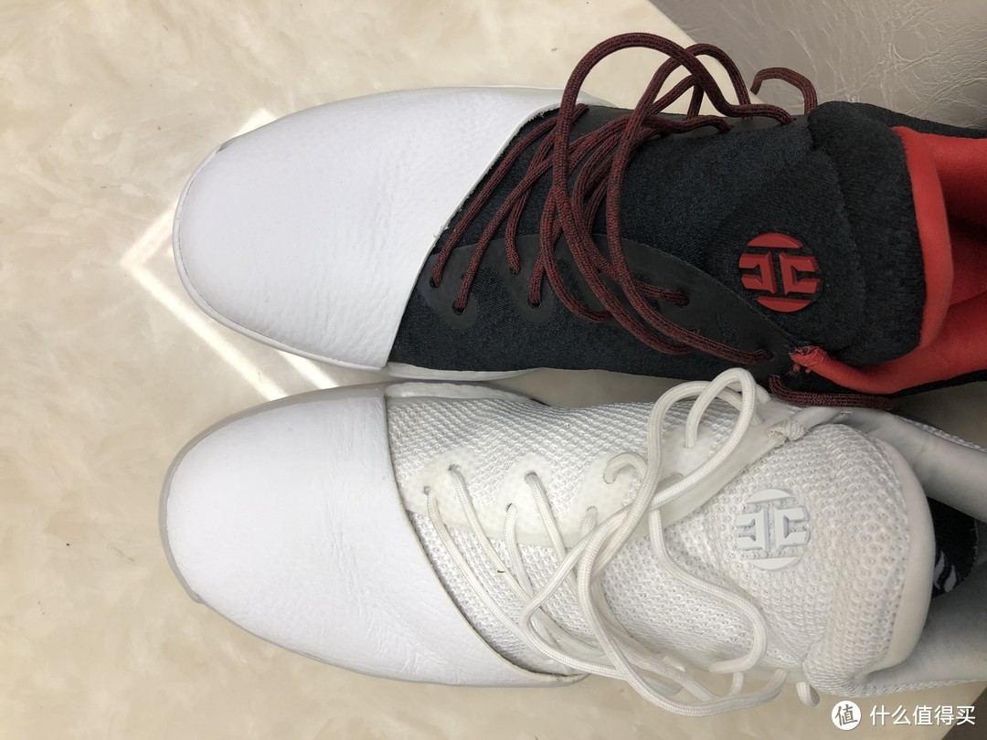 实战出街两相宜：Adidas 阿迪达斯 Harden Vol.1 哈登一代战靴 黑白双色 开箱