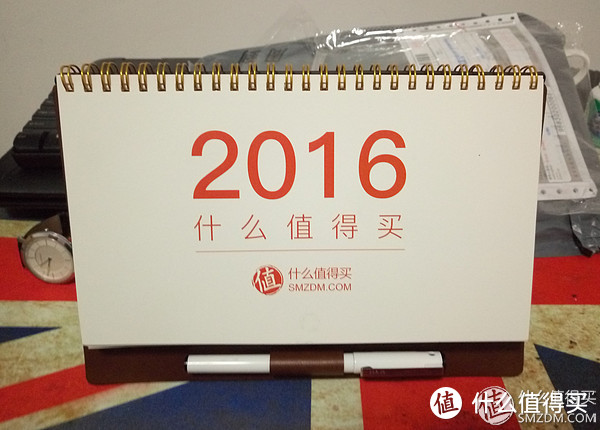 晒在2018到来之际—“值历2018”什么值得买2018年官方台历 开箱