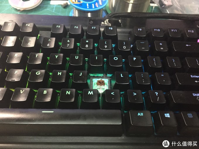 海盗船K70 RGB断轴芯,无损拆解更换