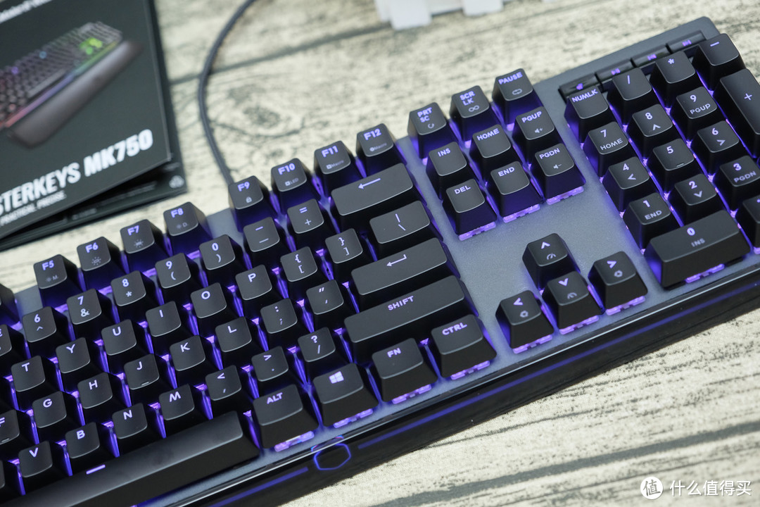 送给自己：CoolerMaster 酷冷至尊 MK750 RGB 机械键盘 开箱