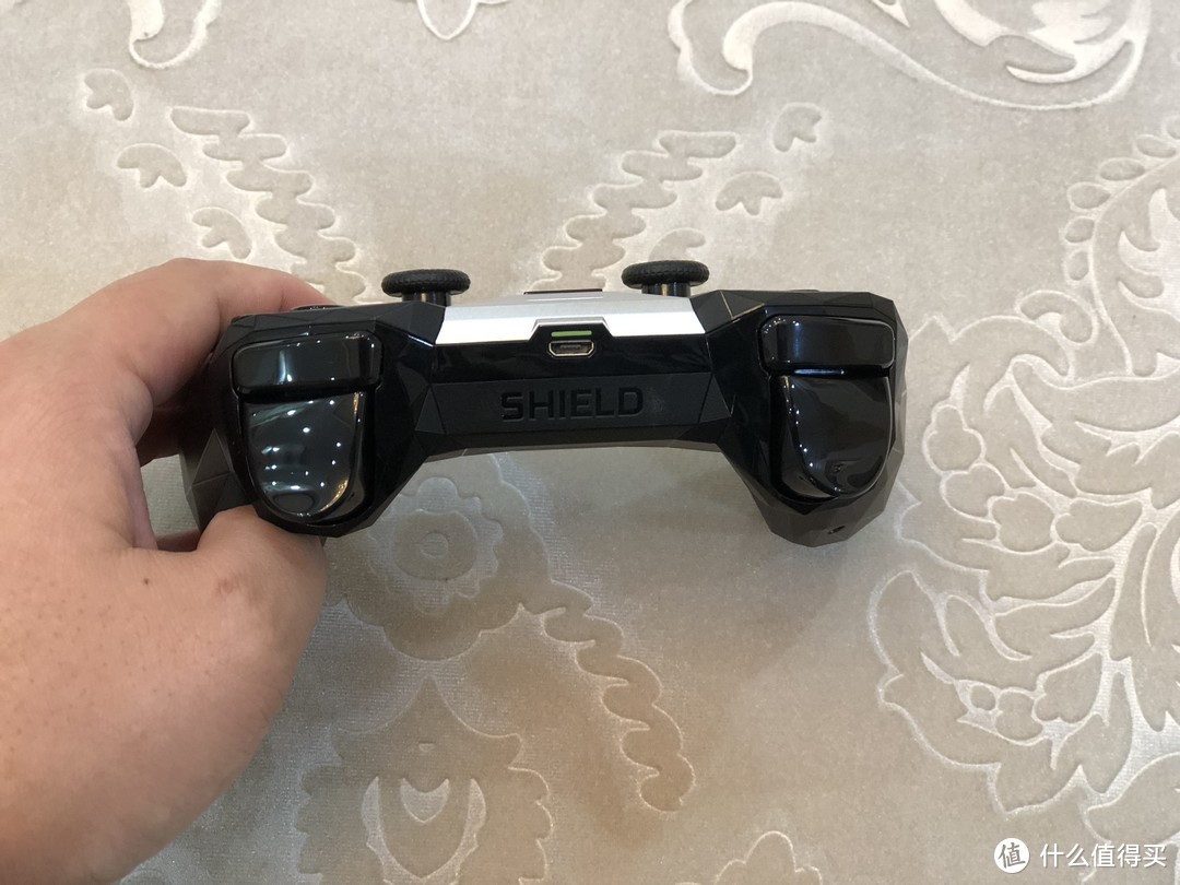 我女朋友给侄子的2018年新年礼物：NVIDIA 英伟达 SHIELD TV 游戏机 入手简评