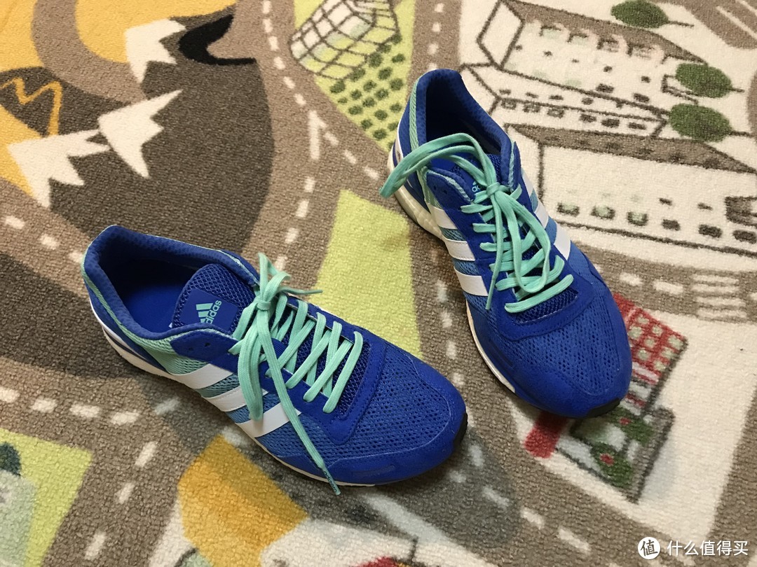 又轻又骚！Adidas Adios 3 跑步鞋