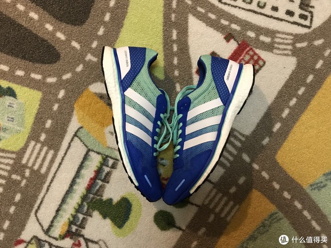 又轻又骚！Adidas Adios 3 跑步鞋