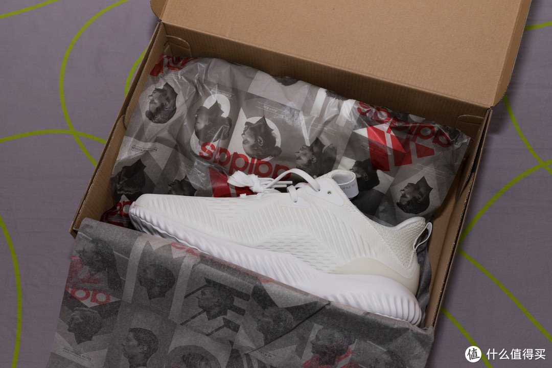 #原创新人#adidas 阿迪达斯  alphabounce em m男子跑鞋入手 开箱