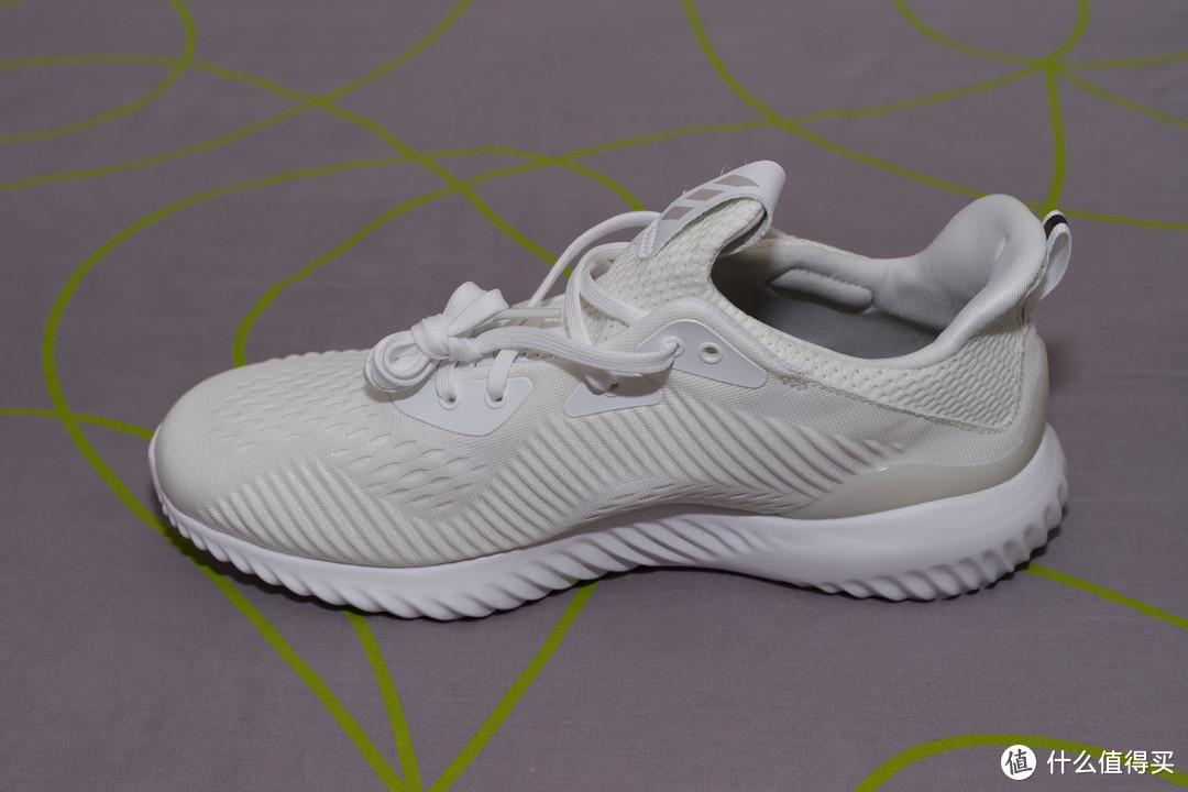 #原创新人#adidas 阿迪达斯  alphabounce em m男子跑鞋入手 开箱