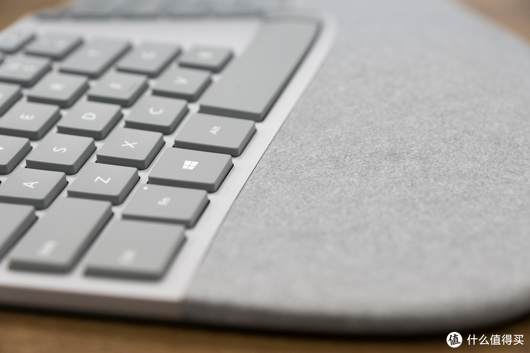 #本站首晒#人体工学佼佼者：键盘控的Microsof 微软 Surface 人体工学 键盘 评测