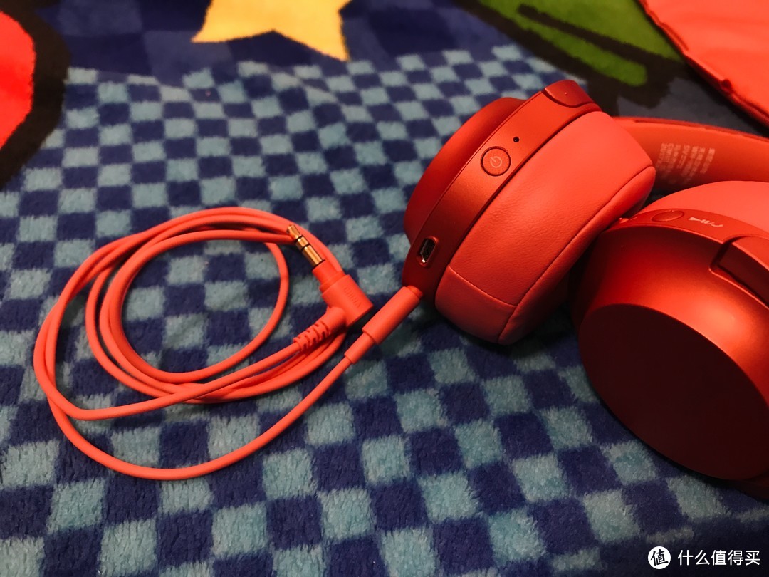 男生也可以很骚气：SONY 索尼 WH-H800 暮光红 蓝牙耳机 开箱