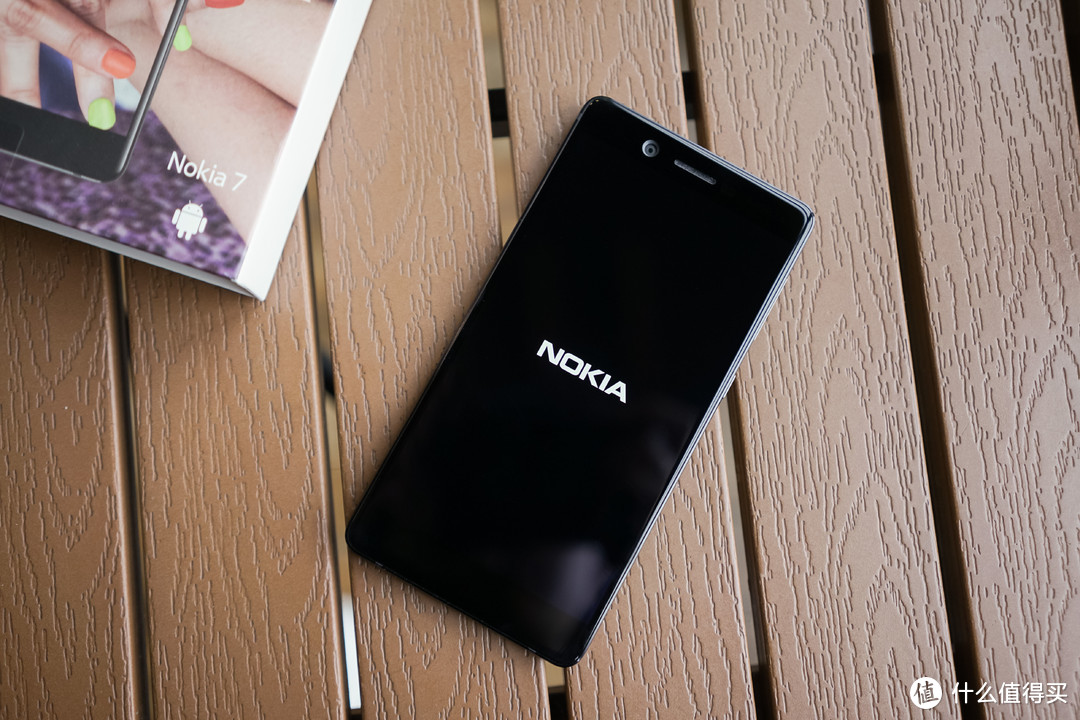 情怀依旧，实力尚存——Nokia 7手机评测