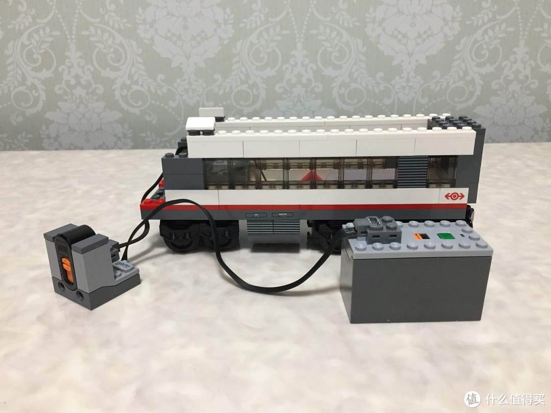 LEGO 乐高 CITY系列 60051 高速客运列车 拼搭