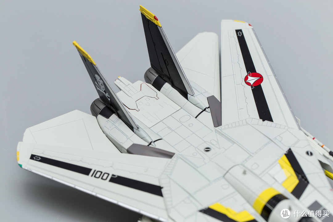 Calibre Wings 太空堡垒 1/72 F-14 S Type 骷髅小队 福卡机涂装 晒单