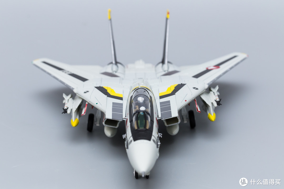 Calibre Wings 太空堡垒 1/72 F-14 S Type 骷髅小队 福卡机涂装 晒单