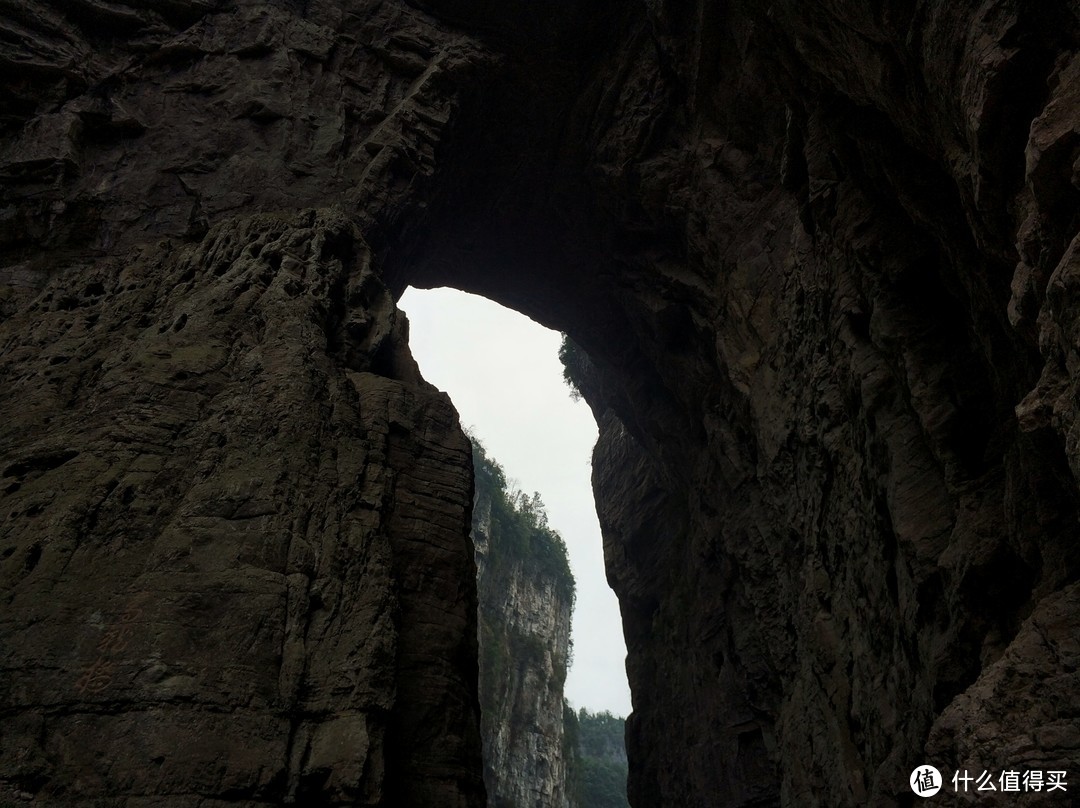 ▲青龙桥，这个角度看桥孔形如鱼跃龙门。真是移步换景