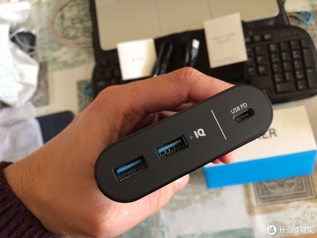 法亚购入 Anker PowerCore+ 26800 移动电源