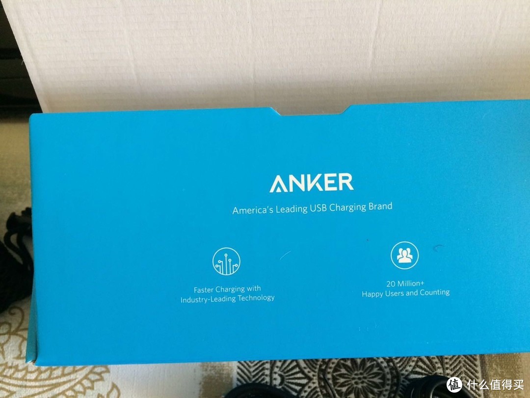 法亚购入 Anker PowerCore+ 26800 移动电源