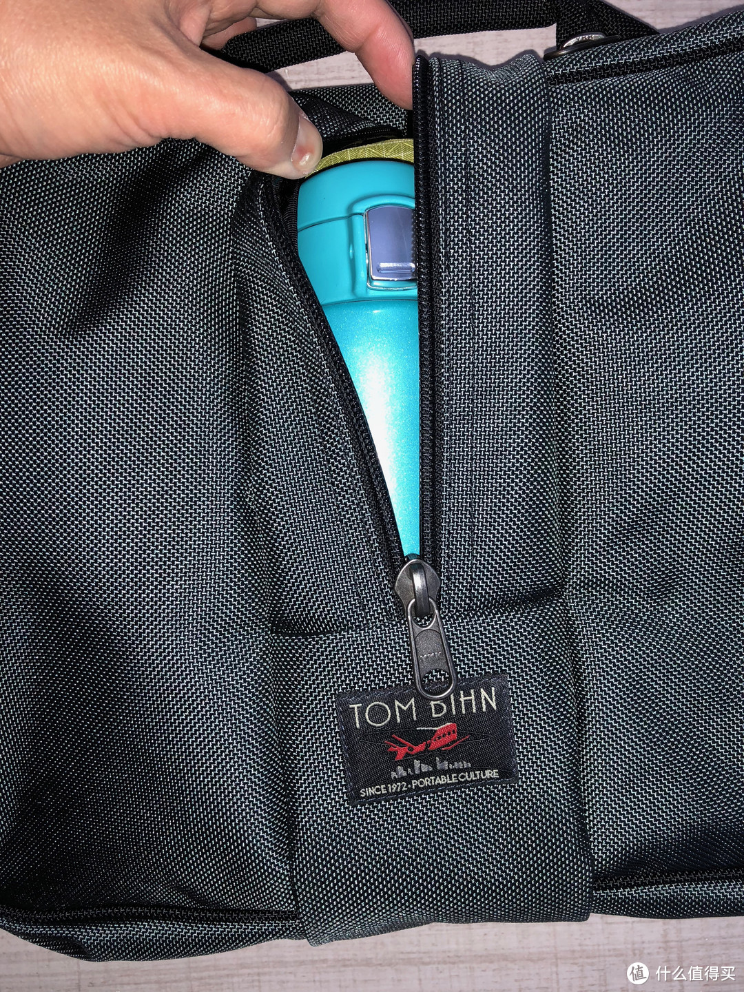 飞行随身包？通勤包？公文包？Tom Bihn Pilot 单肩包 使用评测