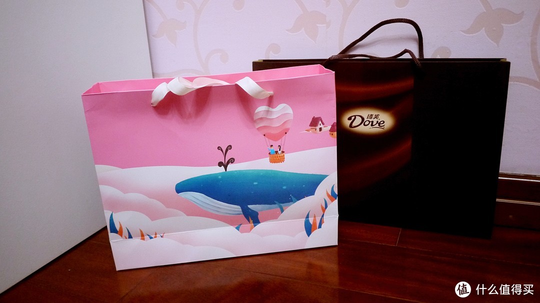 【轻众测】巧克力礼盒值不值：德芙慕尊礼盒+马卡龙巧克力礼盒
