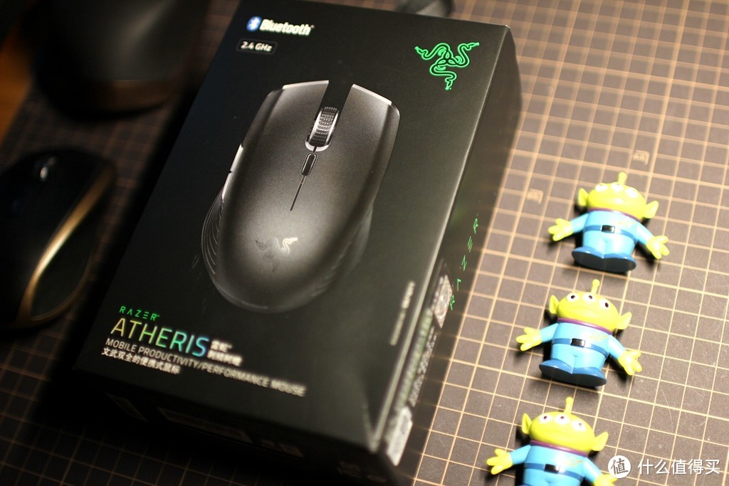 #本站首晒# RAZER 雷蛇 刺鳞树蝰！和雷蛇其他那些妖艳货色不一样！