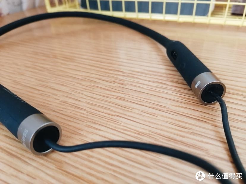 项圈款的音质选择：RHA MA650 Wireless 蓝牙耳机 开箱