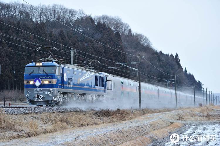 踏入N车深坑的第一步：Tomix 9108 EF510电力机车（北斗星涂装）