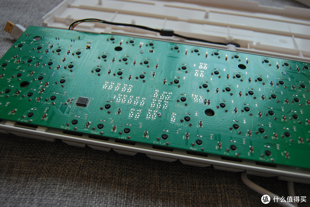 薅一把羊毛—钛度 TKM320 机械键盘
