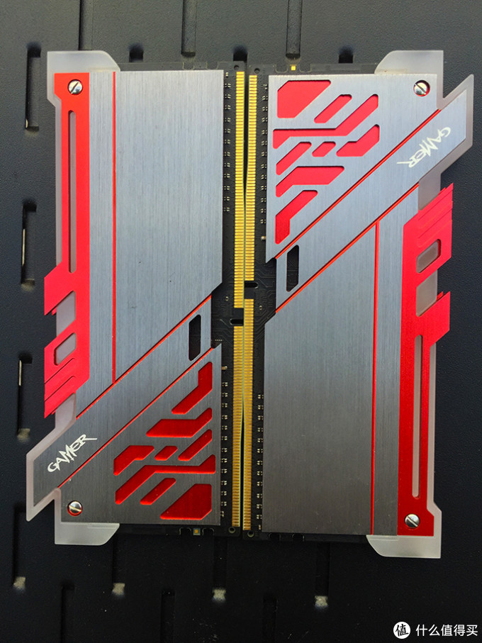 AMD RYZEN 1800X CPU + ZOTAC 索泰 GeForce GTX1070Ti 显卡 装机记