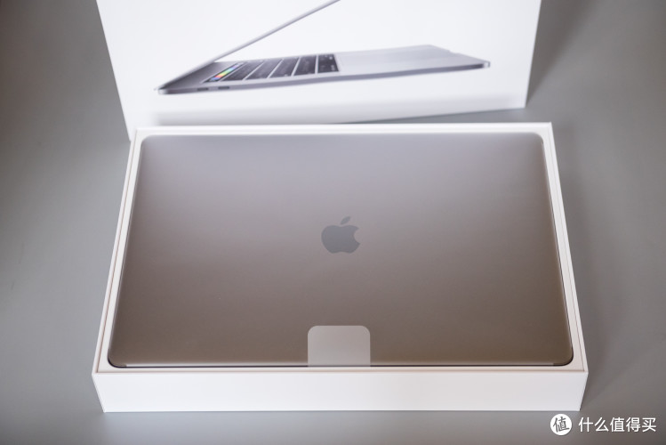 苹果笔记本电脑 2017款 MacBook Pro 15寸开