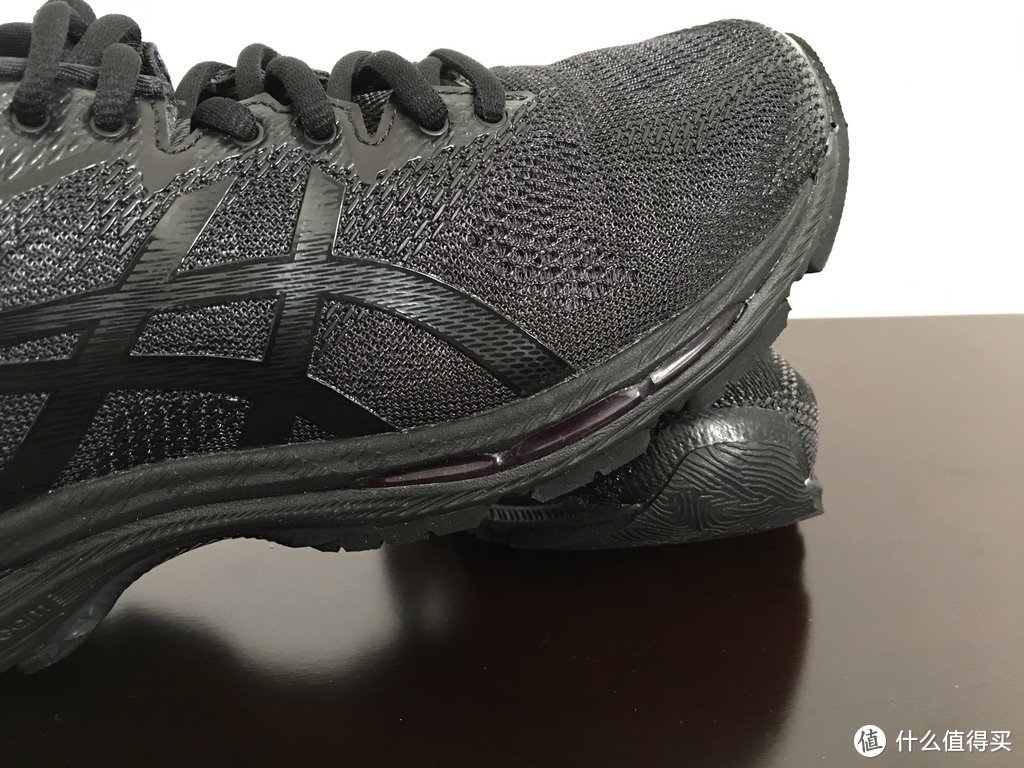 ASICS 亚瑟士 Nimbus 20 黑武士款 开箱和简单上脚感受