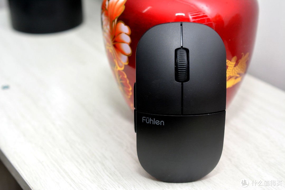 这个鼠标有点色，Fühlen 富勒 M100 无线静音鼠标 小晒