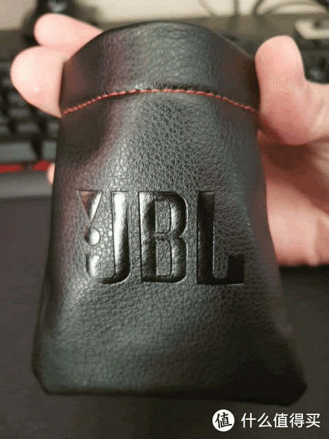 旺年小惊喜，JBL T280BT入耳式蓝牙无线耳机众测