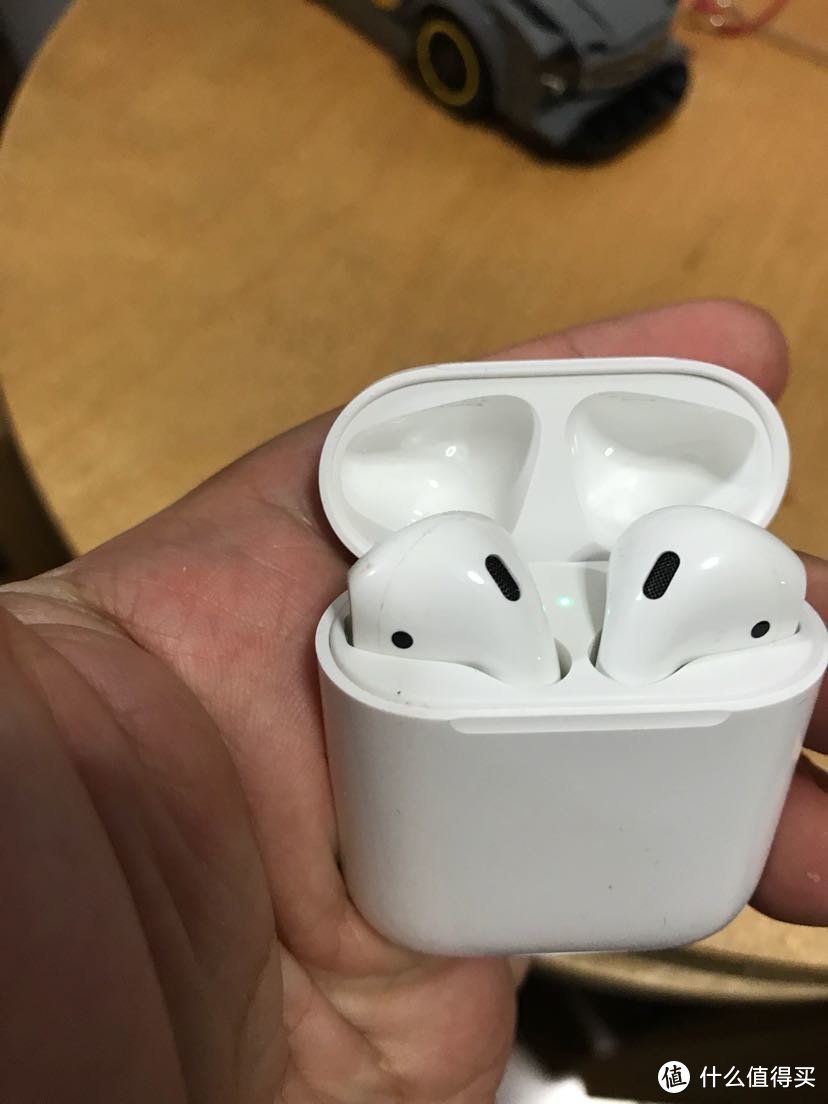 600块买了最便携的无线蓝牙耳机一Apple 苹果 airpods 无线耳机 伪开箱晒单加使用评测