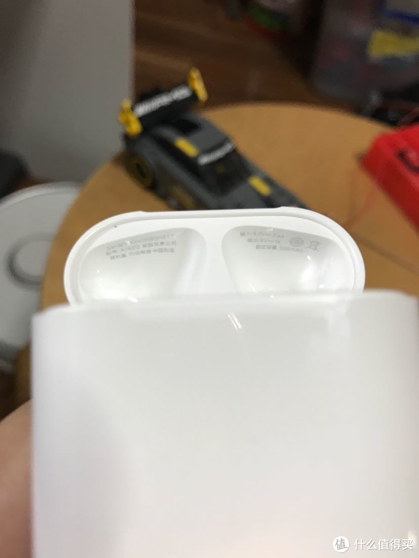 600块买了最便携的无线蓝牙耳机一Apple 苹果 airpods 无线耳机 伪开箱晒单加使用评测