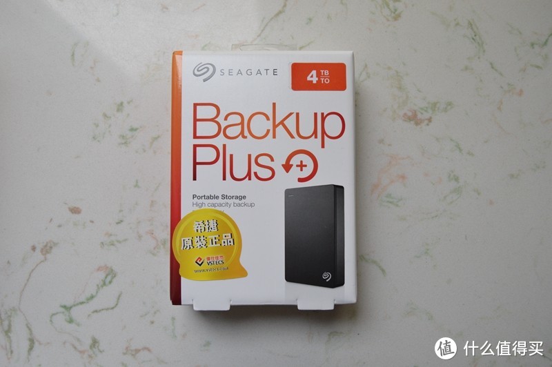 Seagate 希捷 Backup Plus 睿品4TB  移动硬盘 金属黑 开箱简测