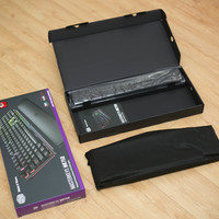 酷冷至尊 MK750 RGB 幻彩 机械键盘外观展示(键帽|边框|指示灯|轴体|脚撑)