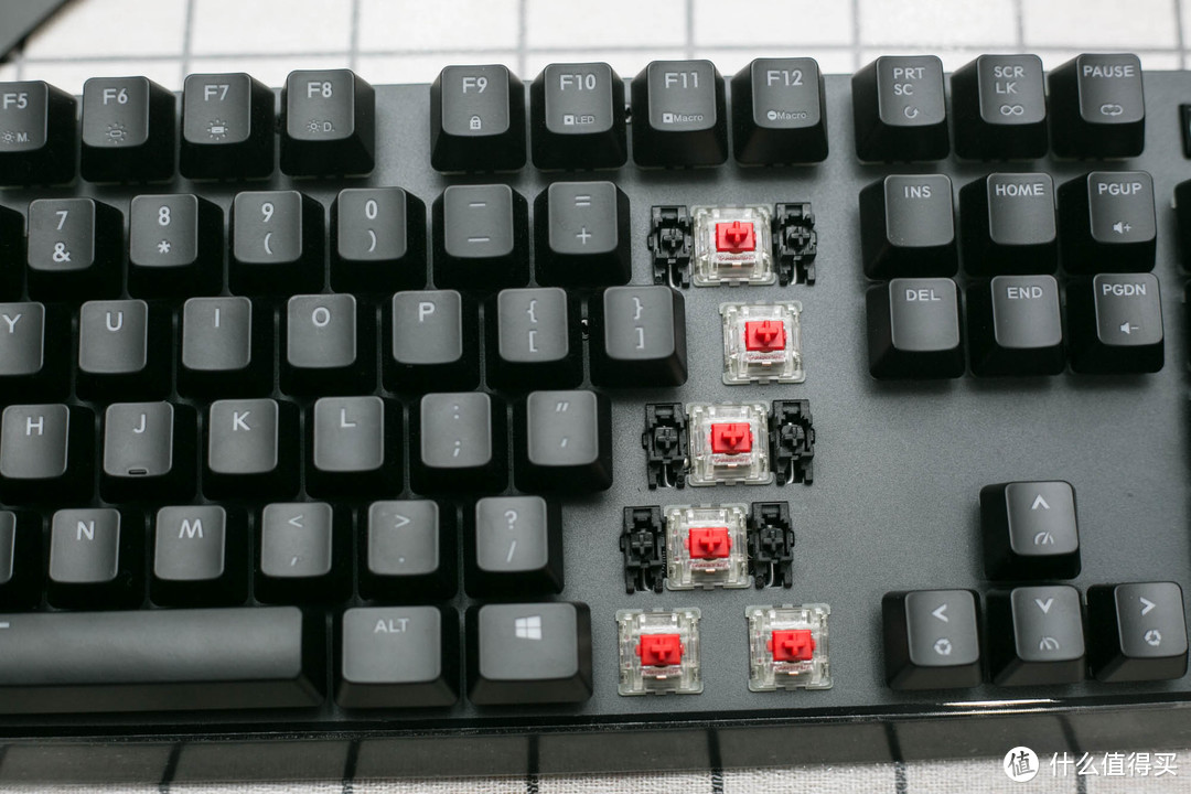 深夜销魂，一块ＲＧＢ键盘的倾情演绎—MK750 红轴 开箱评测