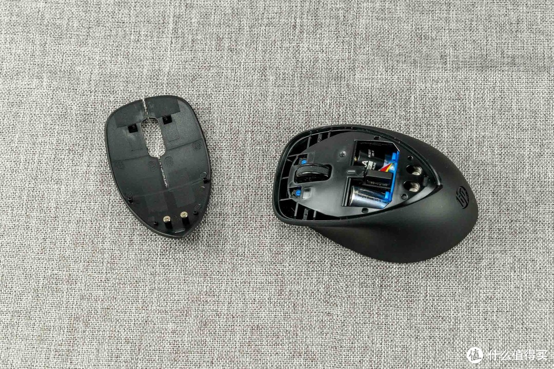 轻盈、小巧、手感好—HP 惠普 Comfort Grip Wireless Mouse 开箱评测