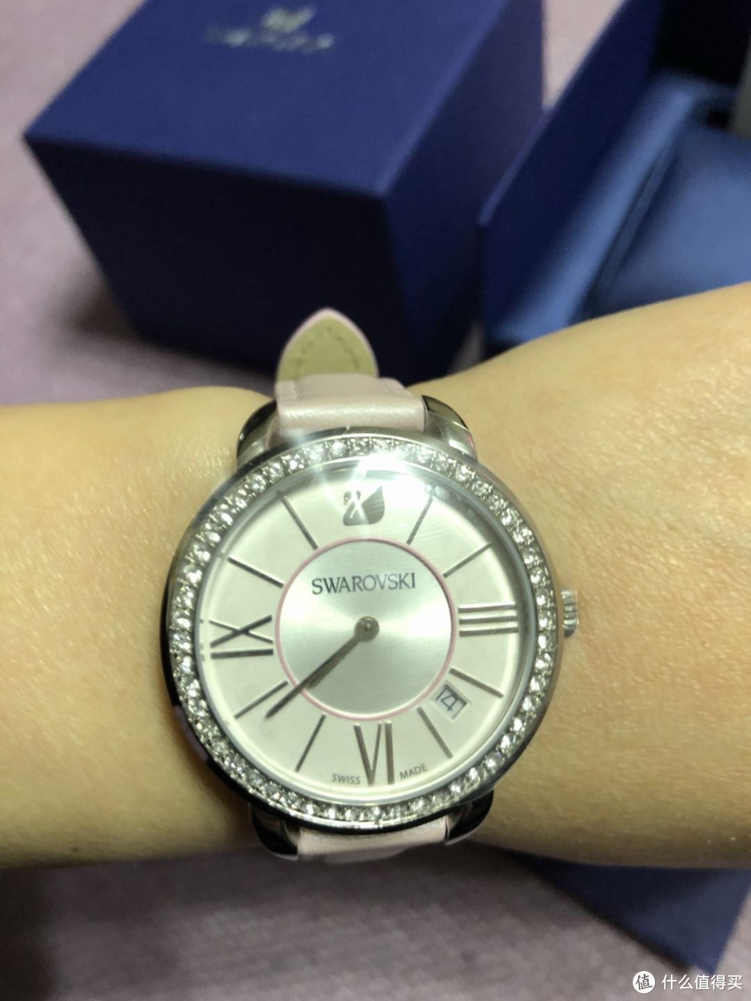 送给老婆的生日礼物—施华洛世奇 Alia Day 手表