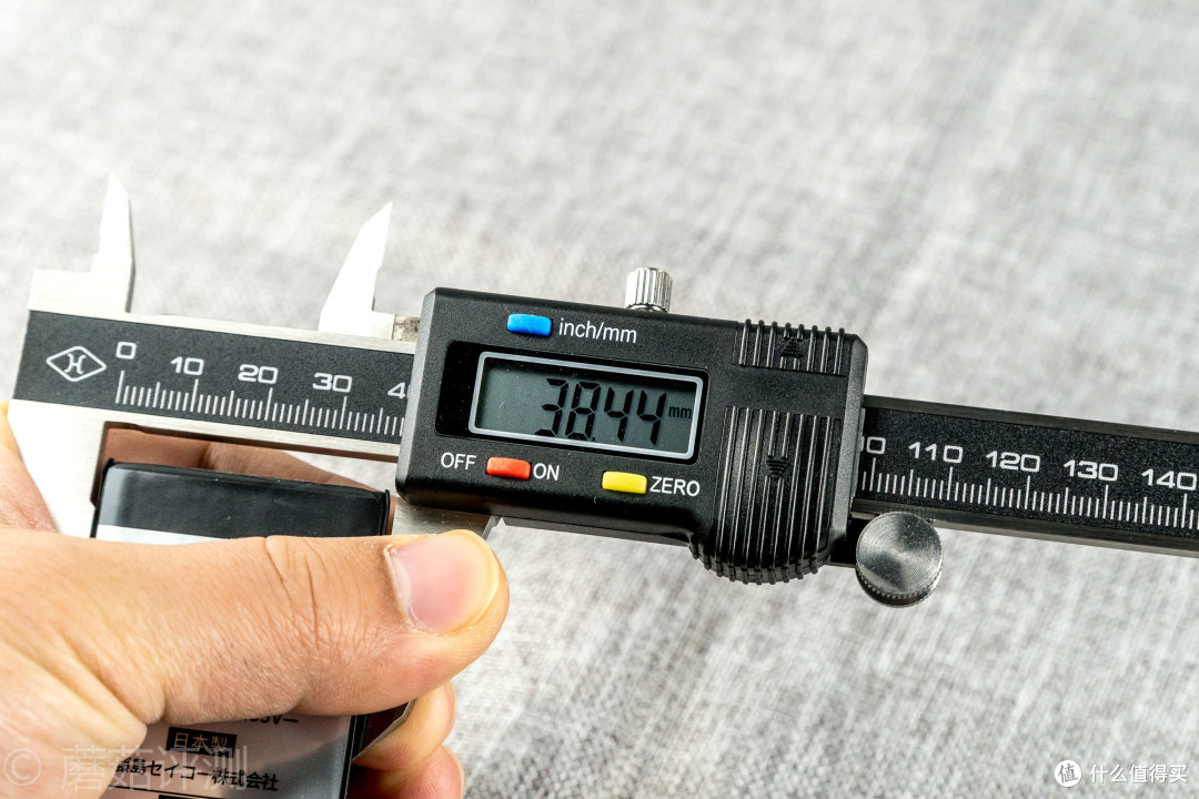 日本原装、高品质iPhone电池配件—藤岛iPhone 6 大容量旗舰版2200mAh电池 深入评测