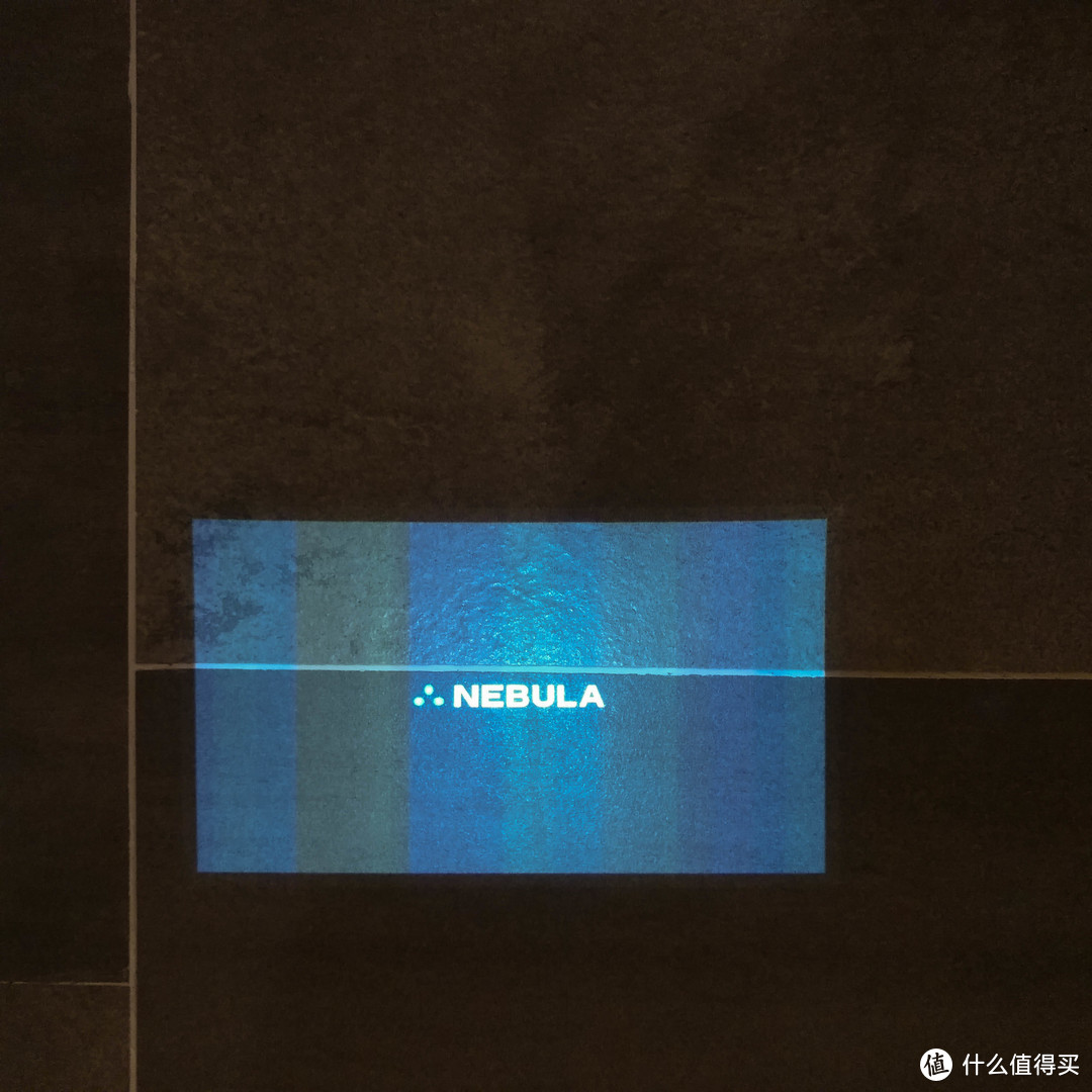 颜值即正义、装在包里的投影仪——Nebula by Anker 智能微型投影仪评测