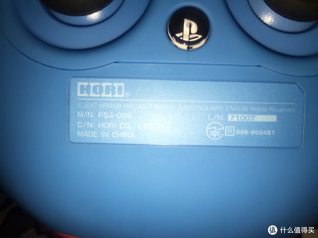 HORI PS4史莱姆 手柄 使用感受（捧着饭碗玩游戏）