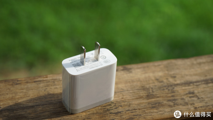 九个月后再评最具性价比的小米旗舰—停产的白色版小米6