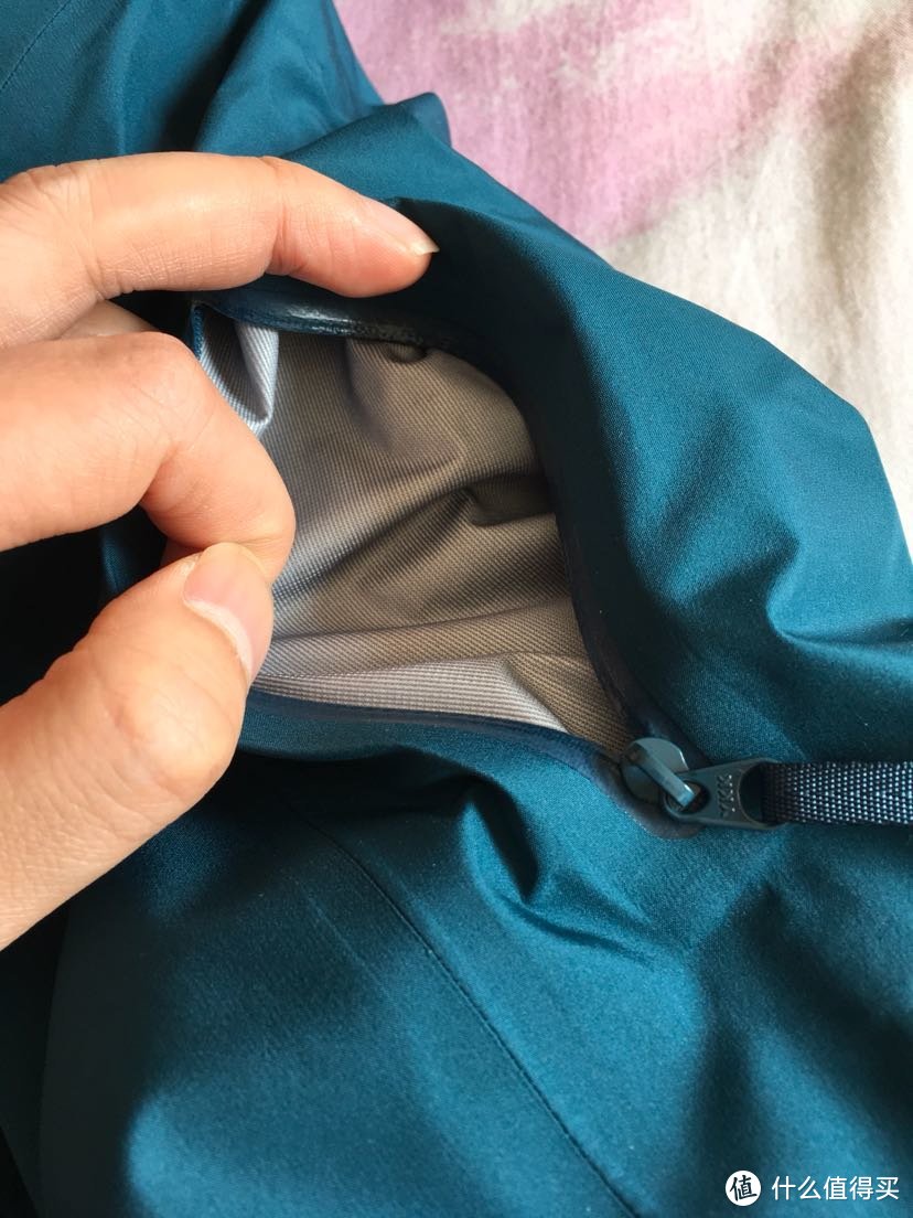 Arcteryx 始祖鸟 男款保暖羽绒夹克 Macai Jacket （dark moss&legion blue）