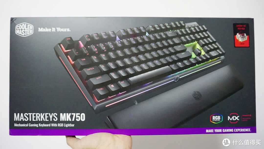 不仅有信仰灯，还自带小游戏—CoolerMaster 酷冷至尊 MK750 RGB 红轴机械键盘 开箱简评